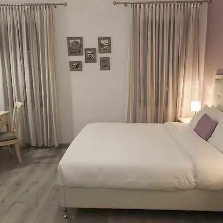 Πανσιόν Shalom Luxury Kondilaki